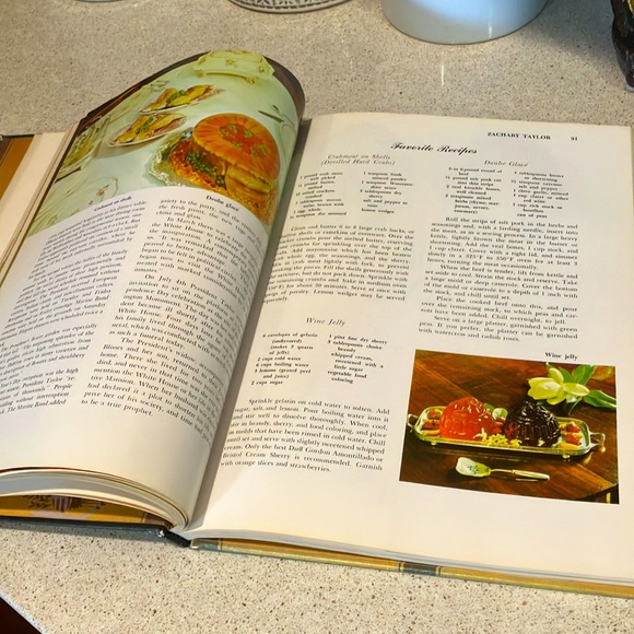 Vintage The First Ladies Cookbook - 1969 - Picture 11 of 12